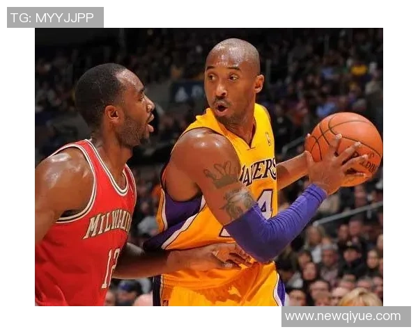 中国队对阵雄鹿精彩直播全程回顾与赛后分析