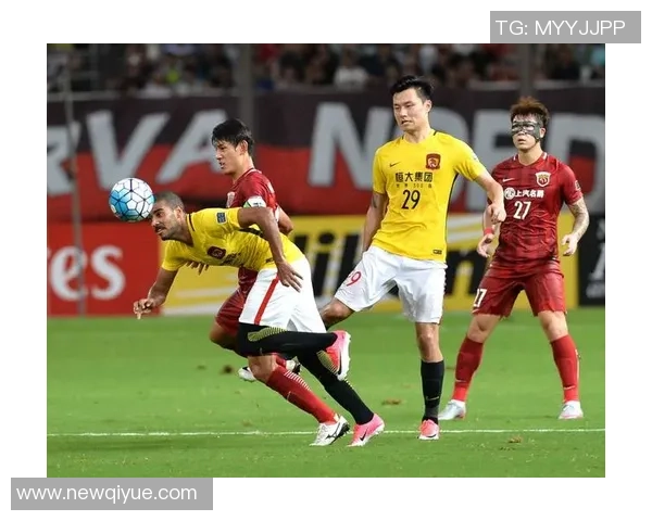 恒大主场大胜贵州队四球零封展现强大实力